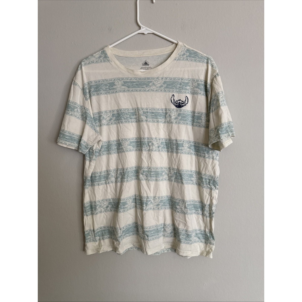 DISNEY LILO & STITCH‎ T-SHIRT SIZE MED LIGHT BLUE